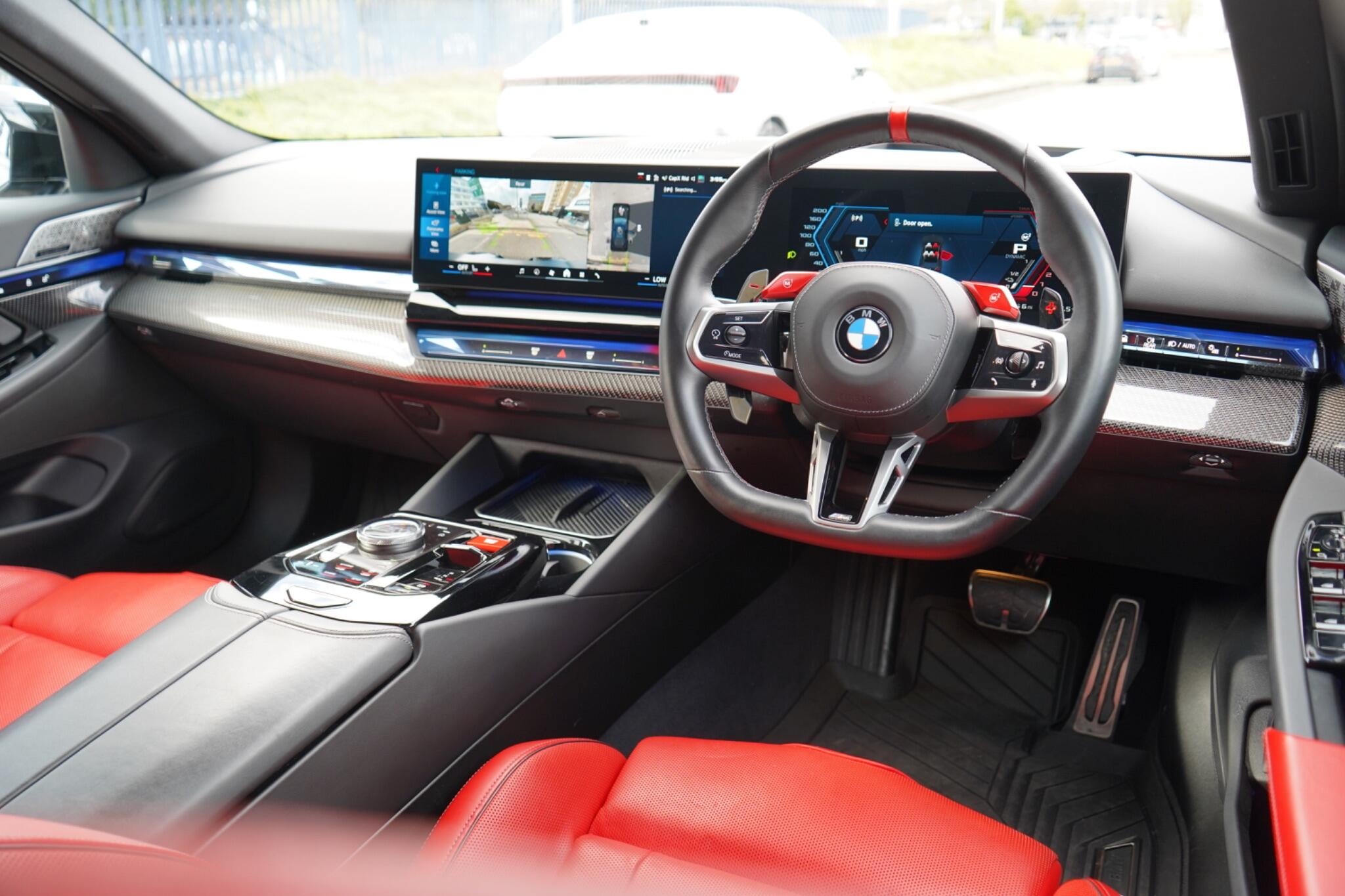 BMW M5 view 33