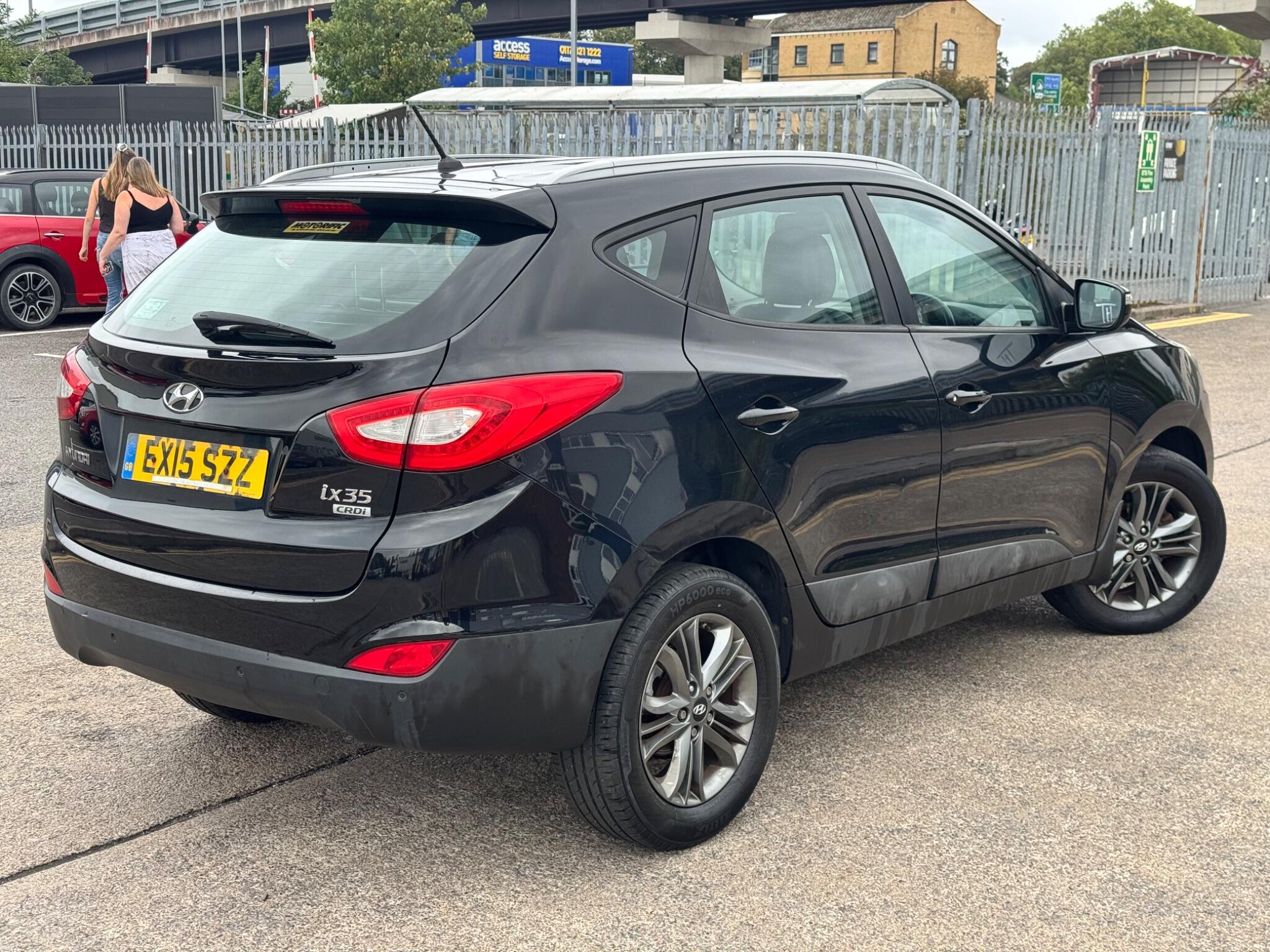 Hyundai ix35 view 25