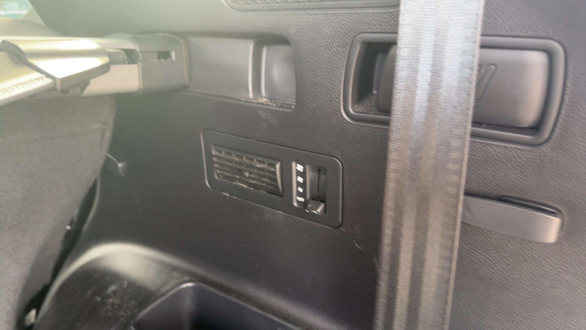 Hyundai Santa FE view 34