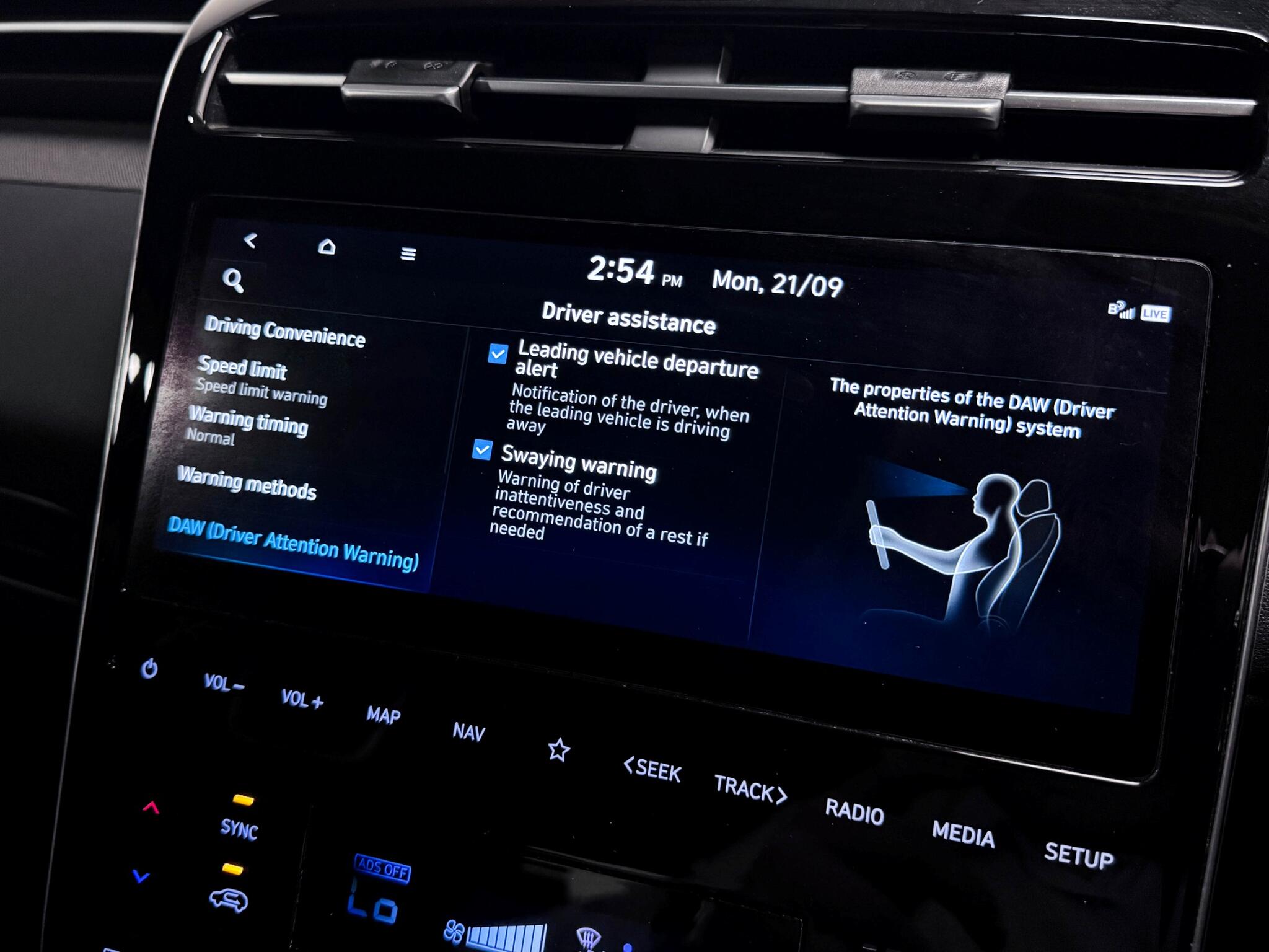 Hyundai Tucson view 55