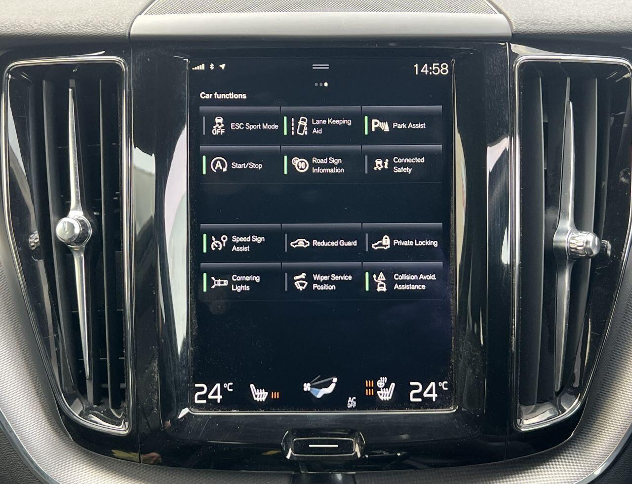 Volvo XC60 view 43