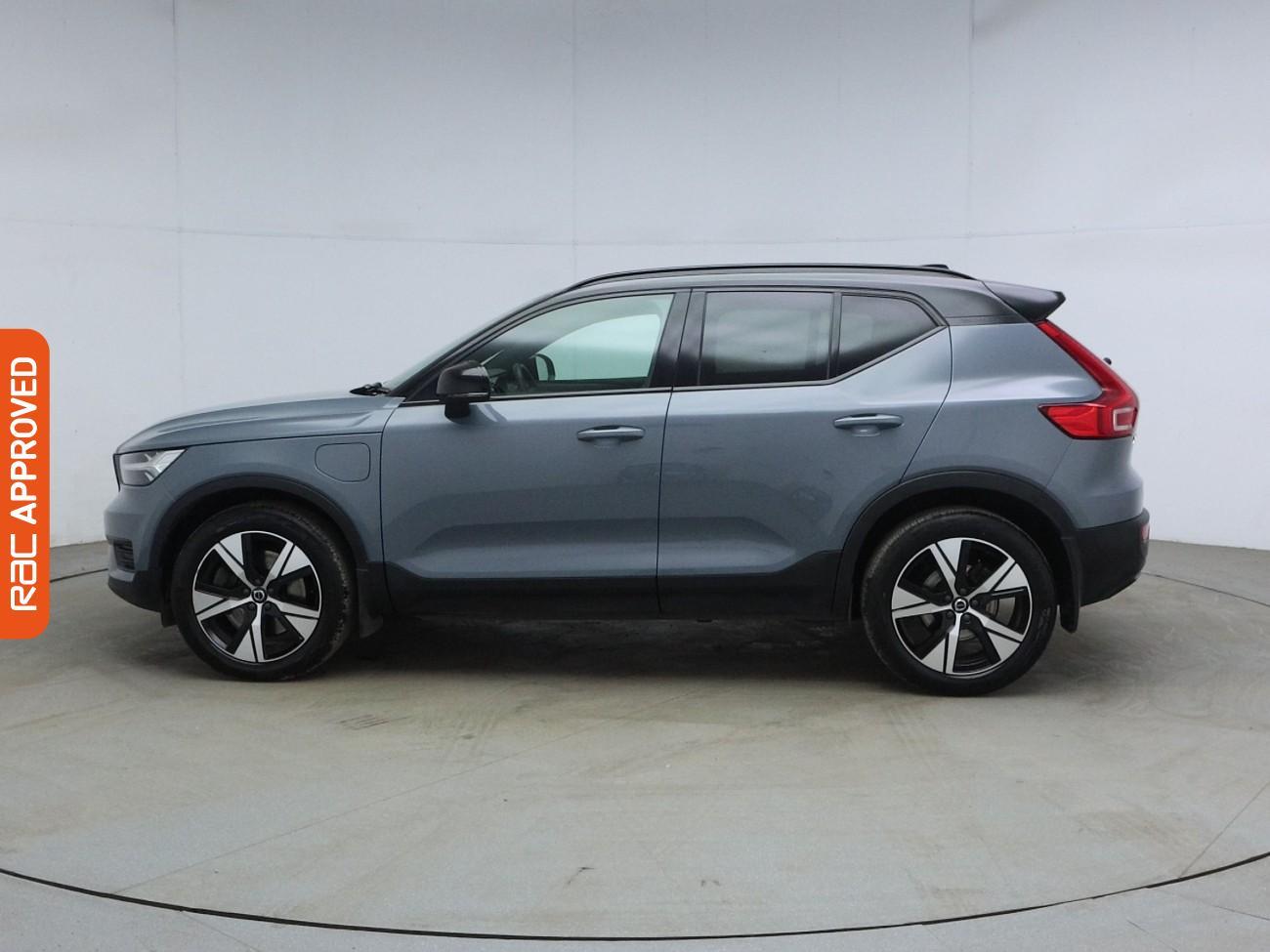 Volvo XC40 view 32