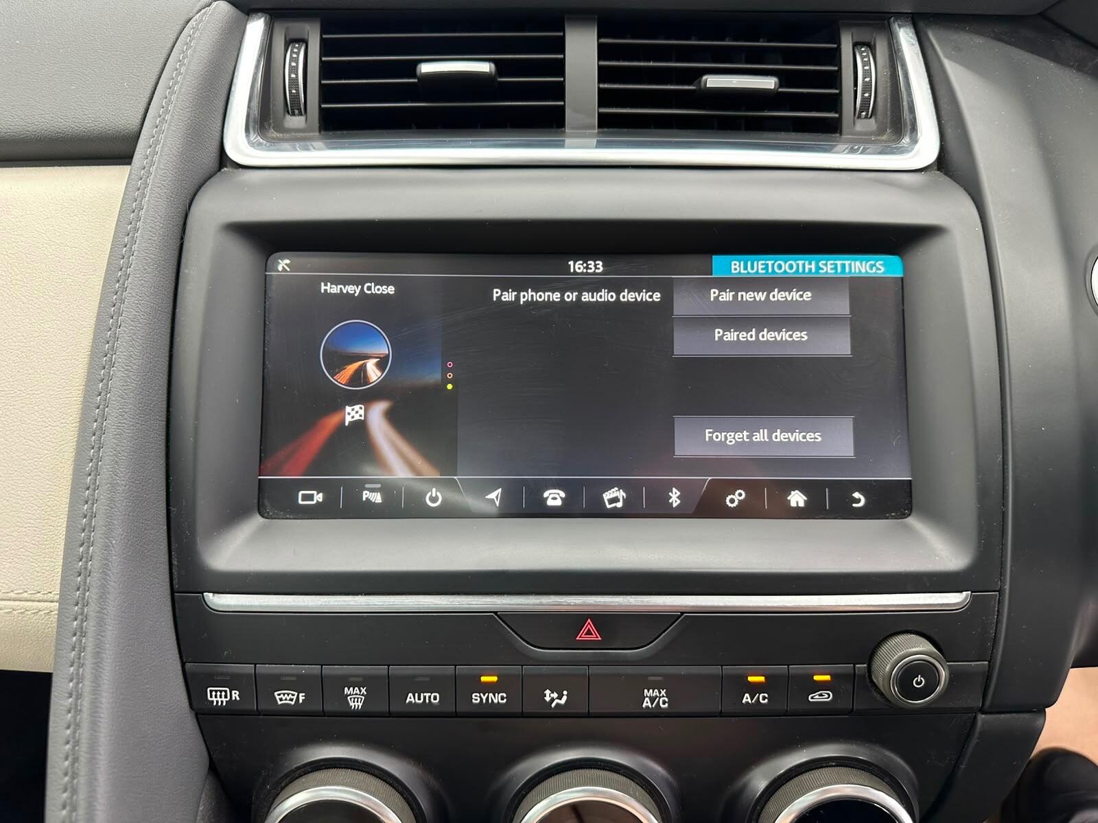Jaguar E-Pace view 43
