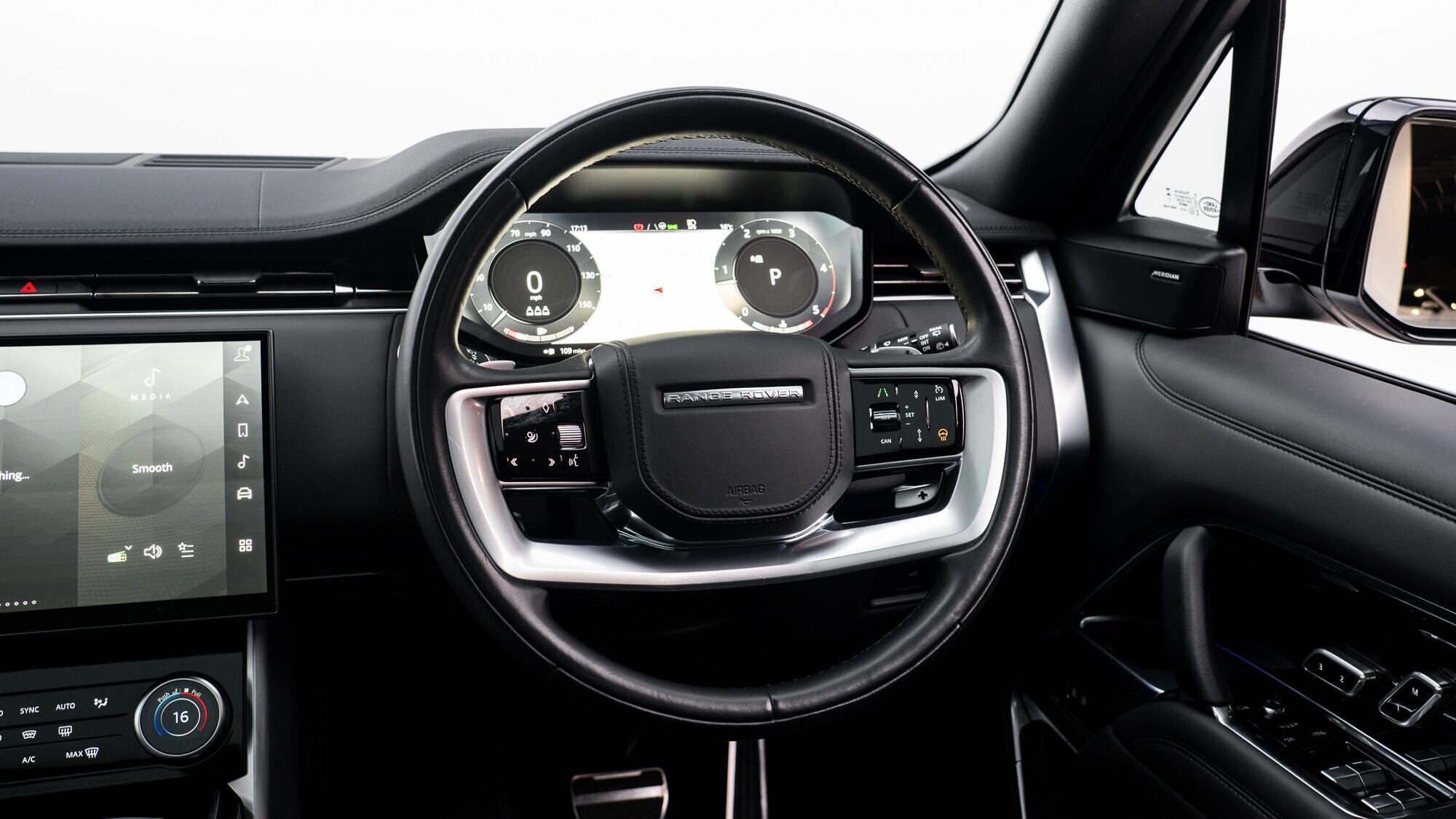 Land Rover Range Rover view 20