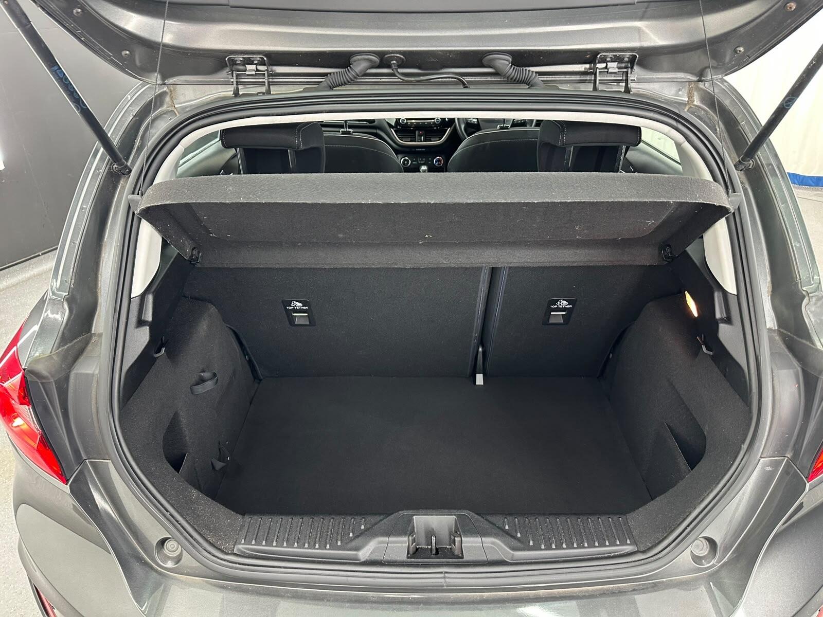Ford Fiesta view 22