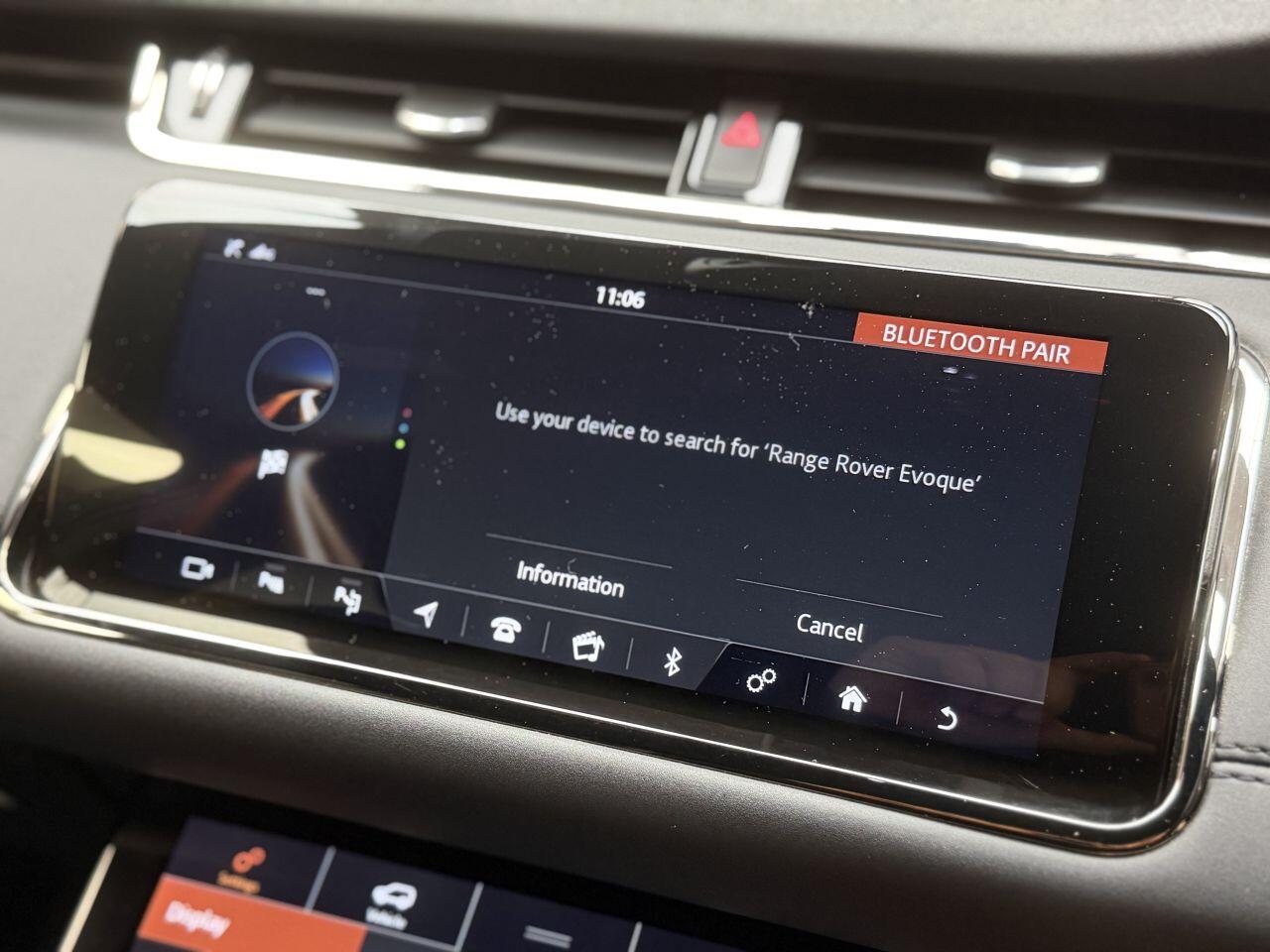 Land Rover Range Rover Evoque view 60