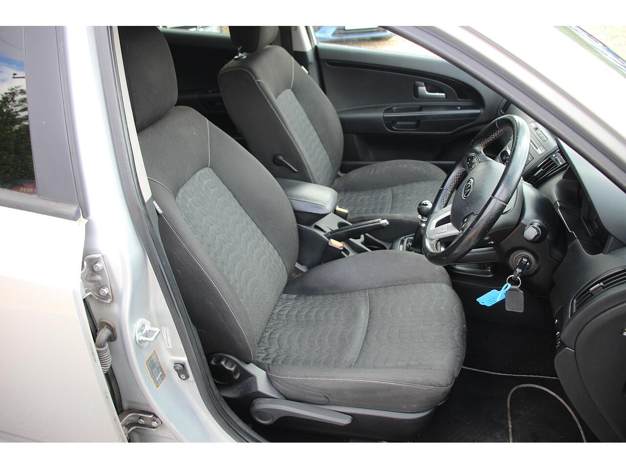 Kia Ceed view 11