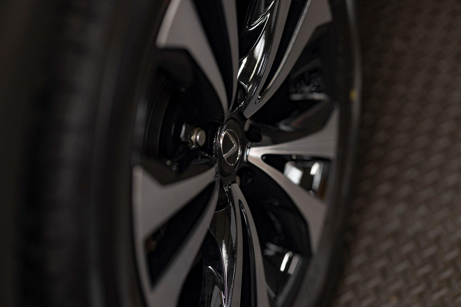 Lexus NX view 77