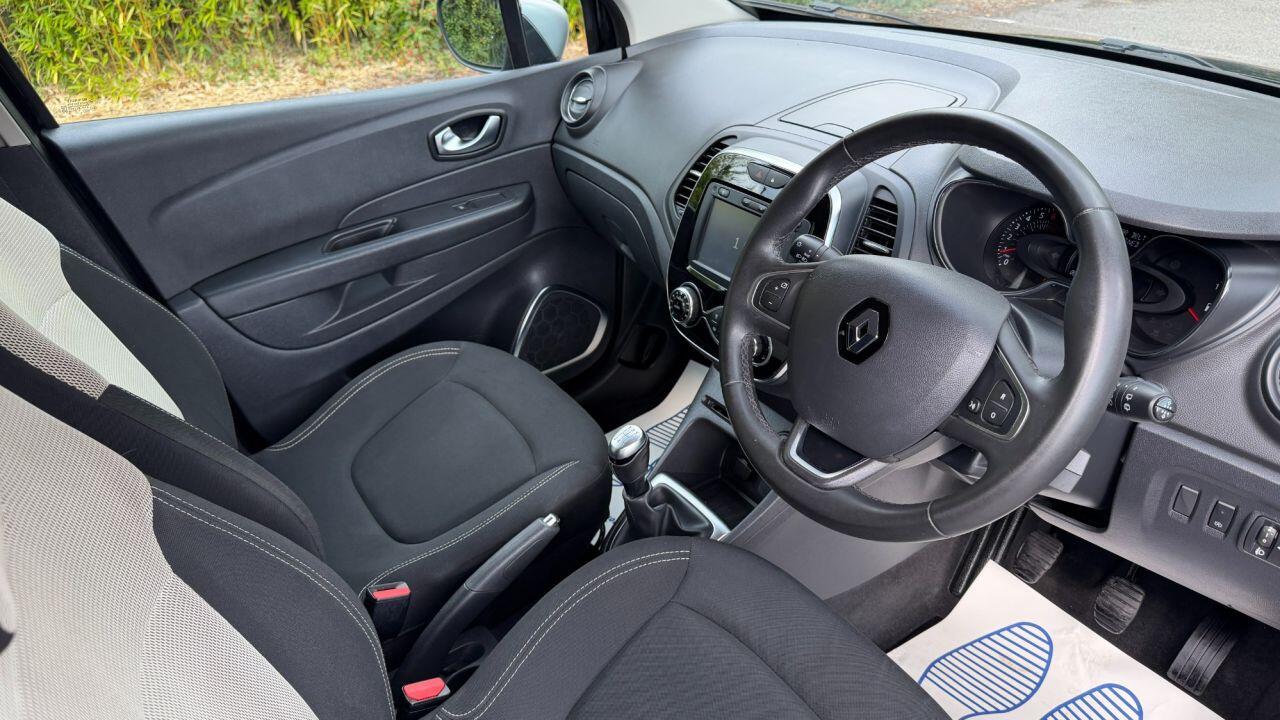 Renault Captur view 10