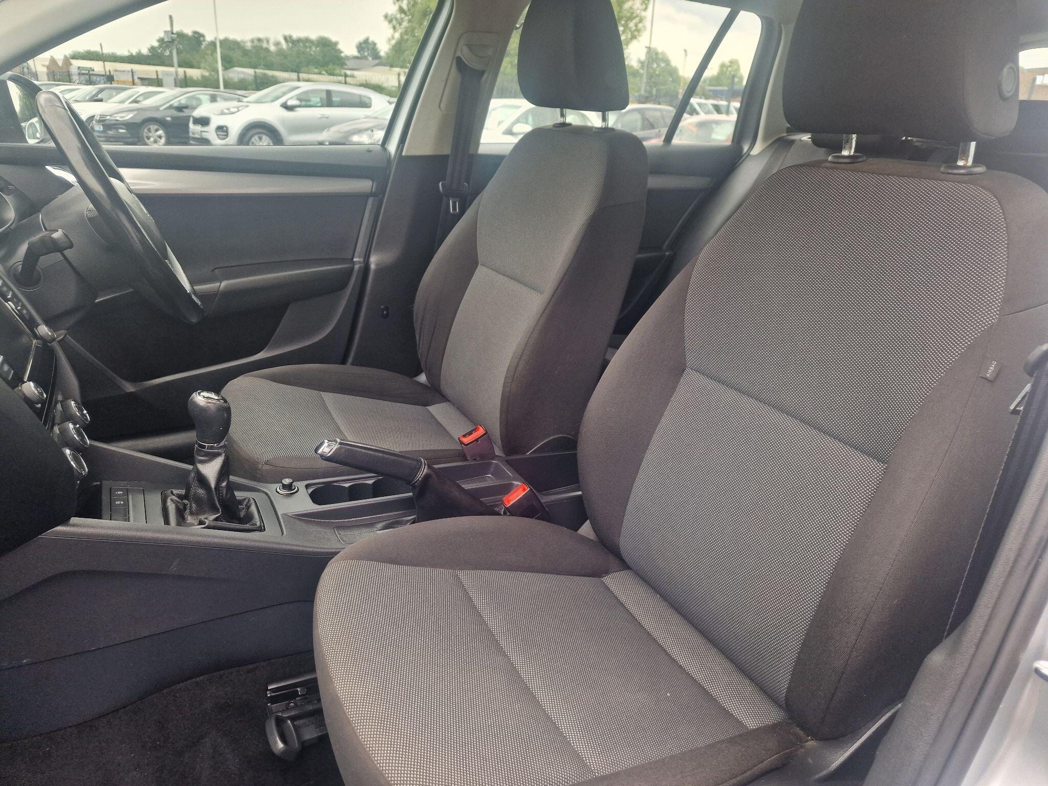 Skoda Octavia view 60