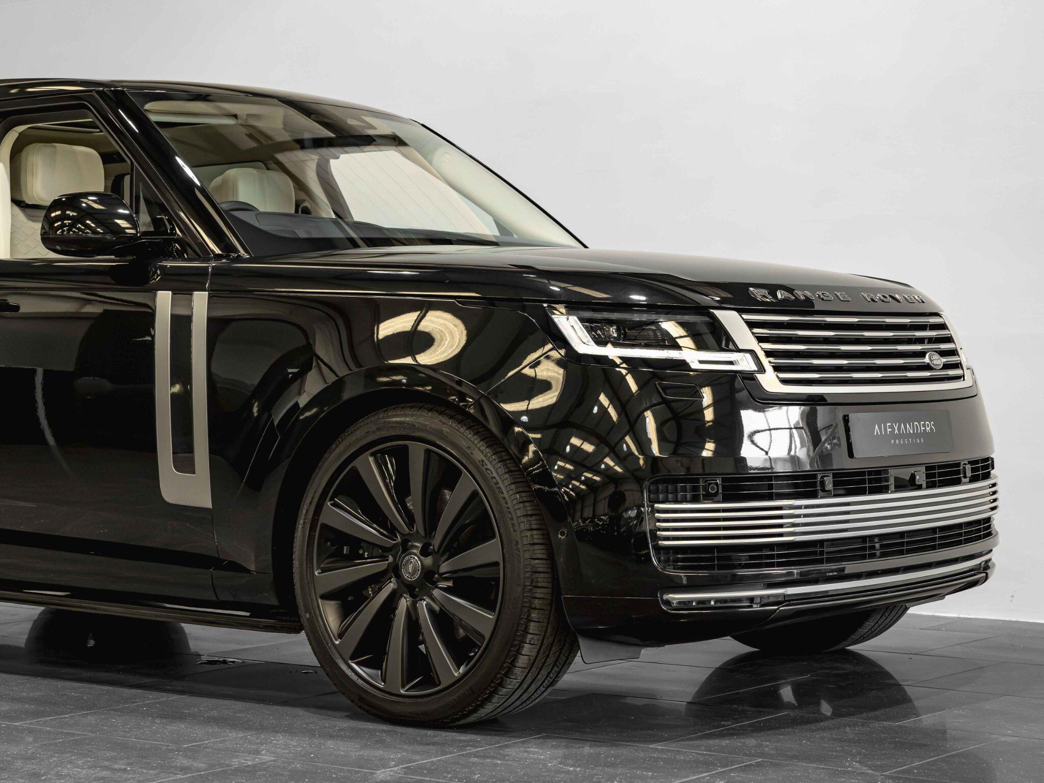 Land Rover Range Rover view 12