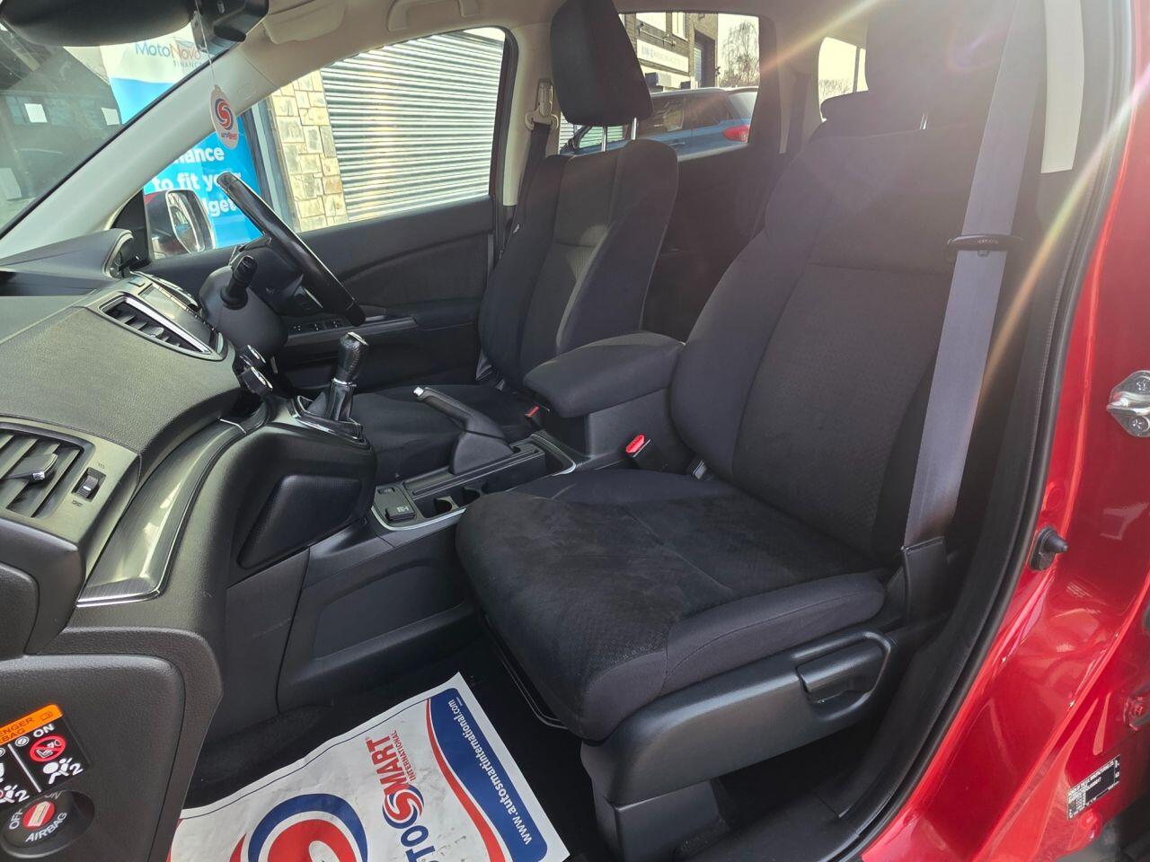 Honda CR-V view 9