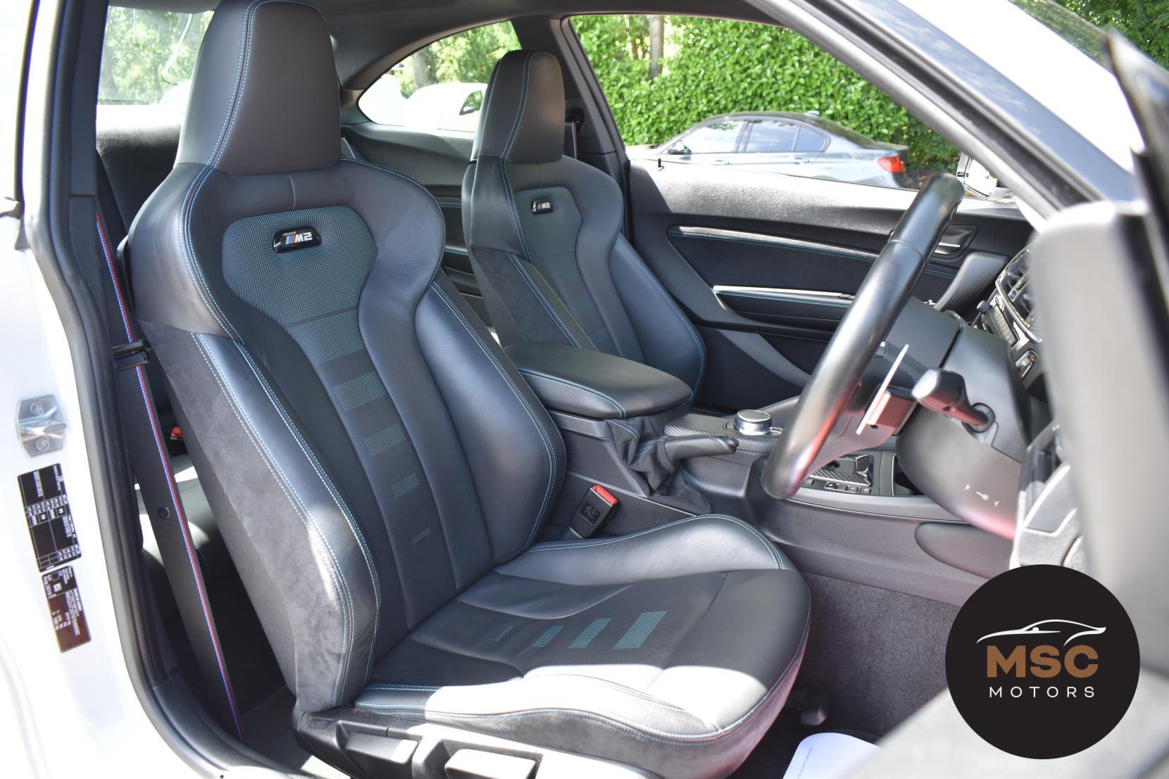 BMW M2 view 40