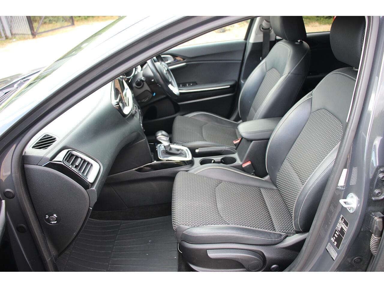 Kia Ceed view 16