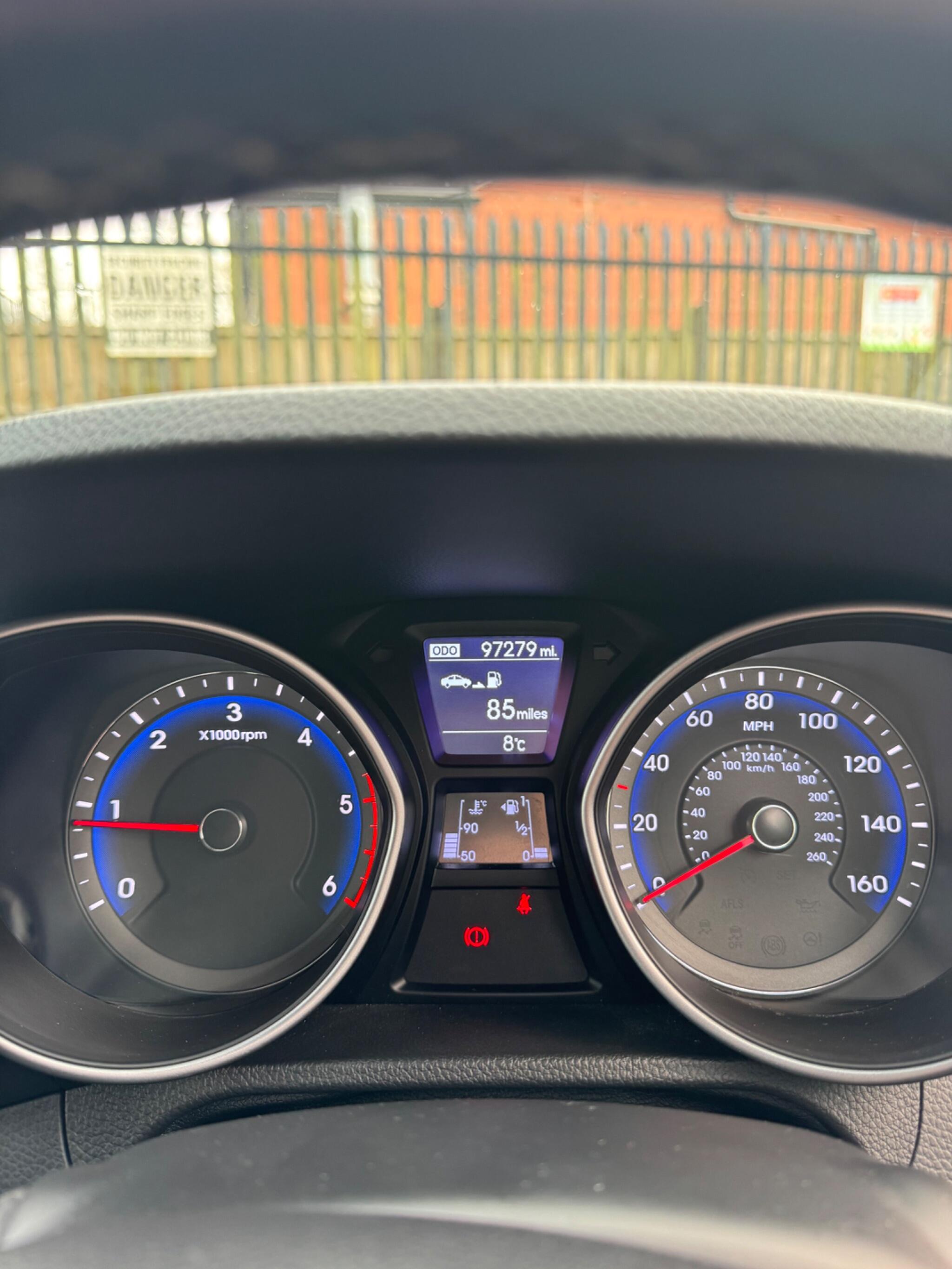 2016 Hyundai i30 1.6 CRDi Blue Drive SE Nav Euro 6 (s/s) 5dr image 58