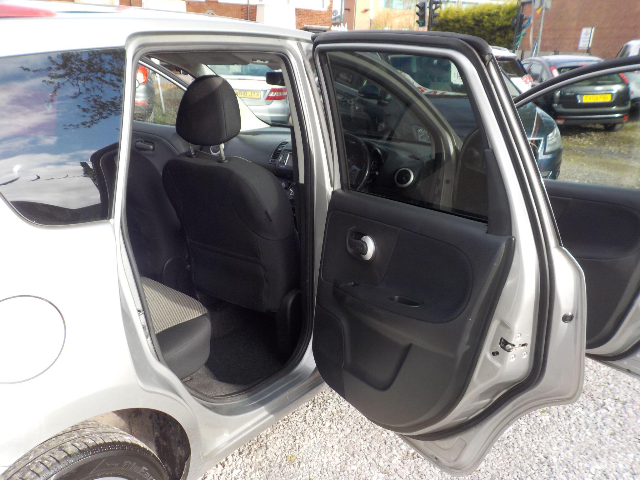 Nissan Note 1.5 dCi n-tec Euro 5 5dr