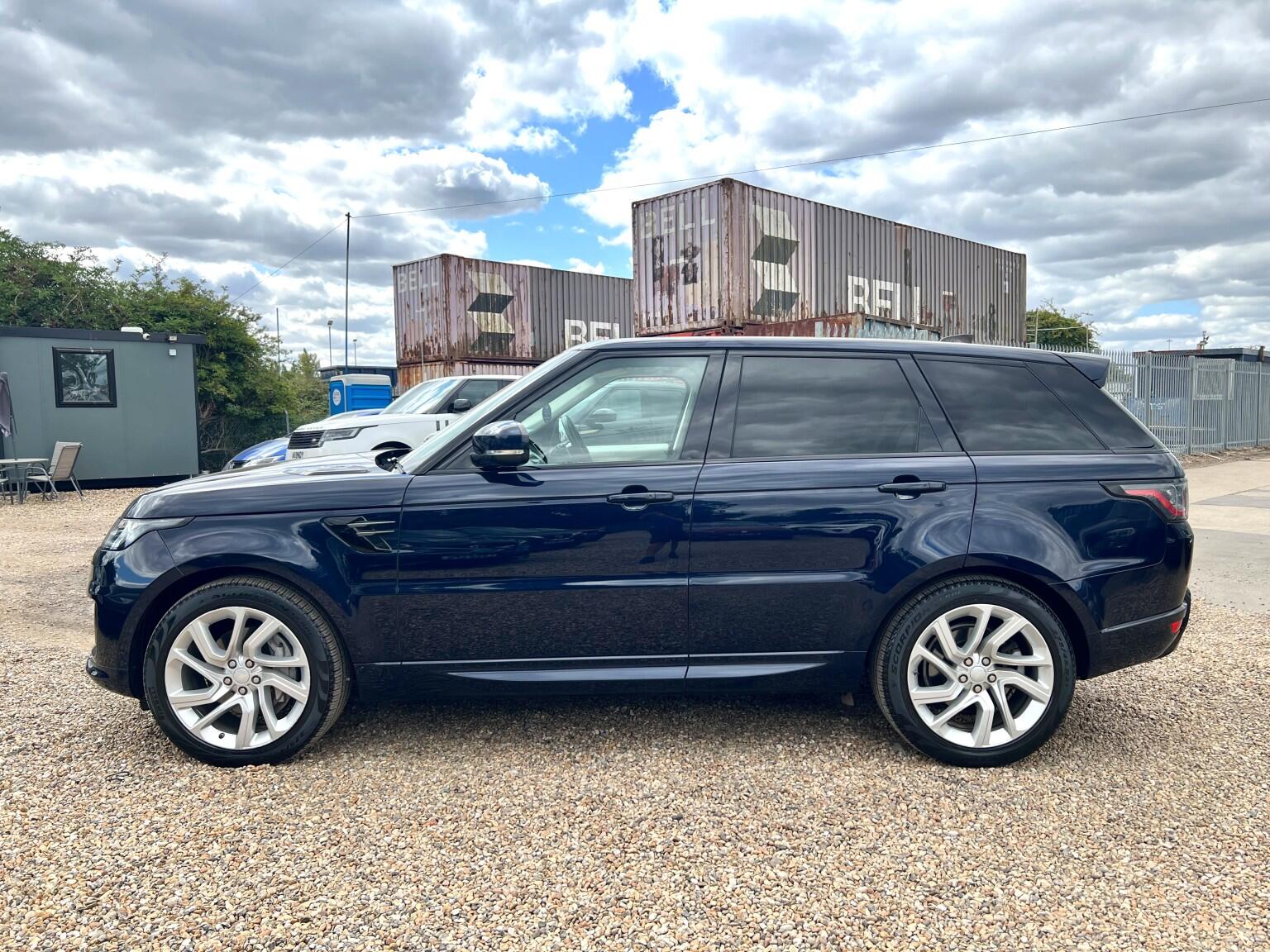 Land Rover Range Rover Sport view 9