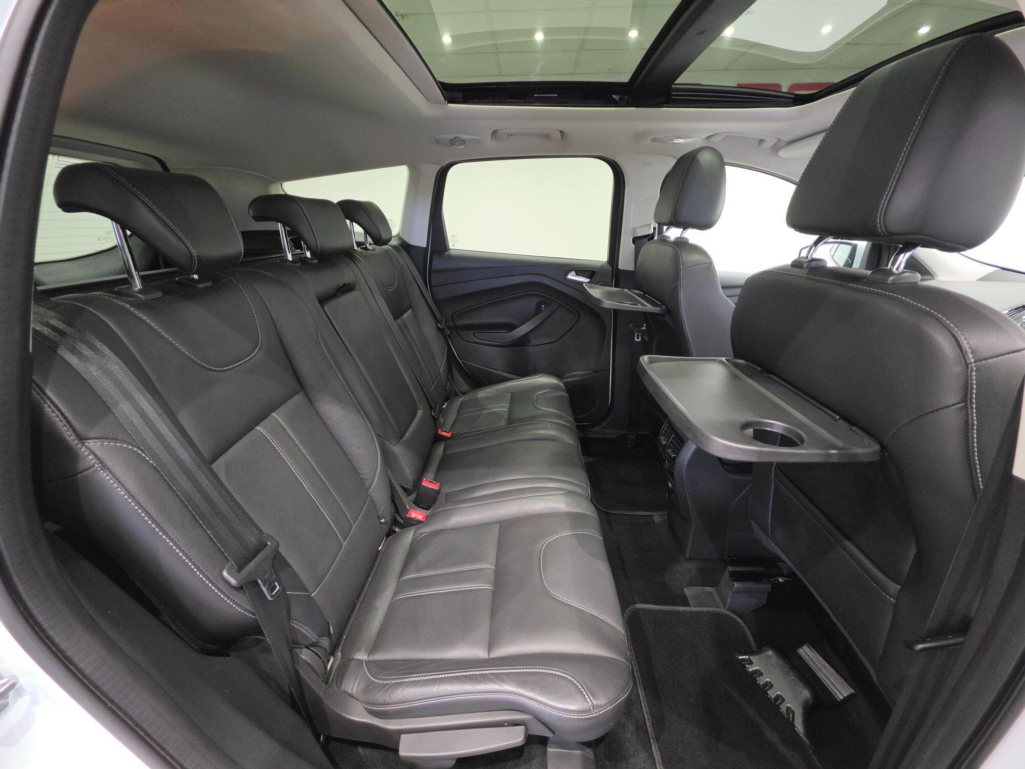 Ford Kuga view 18