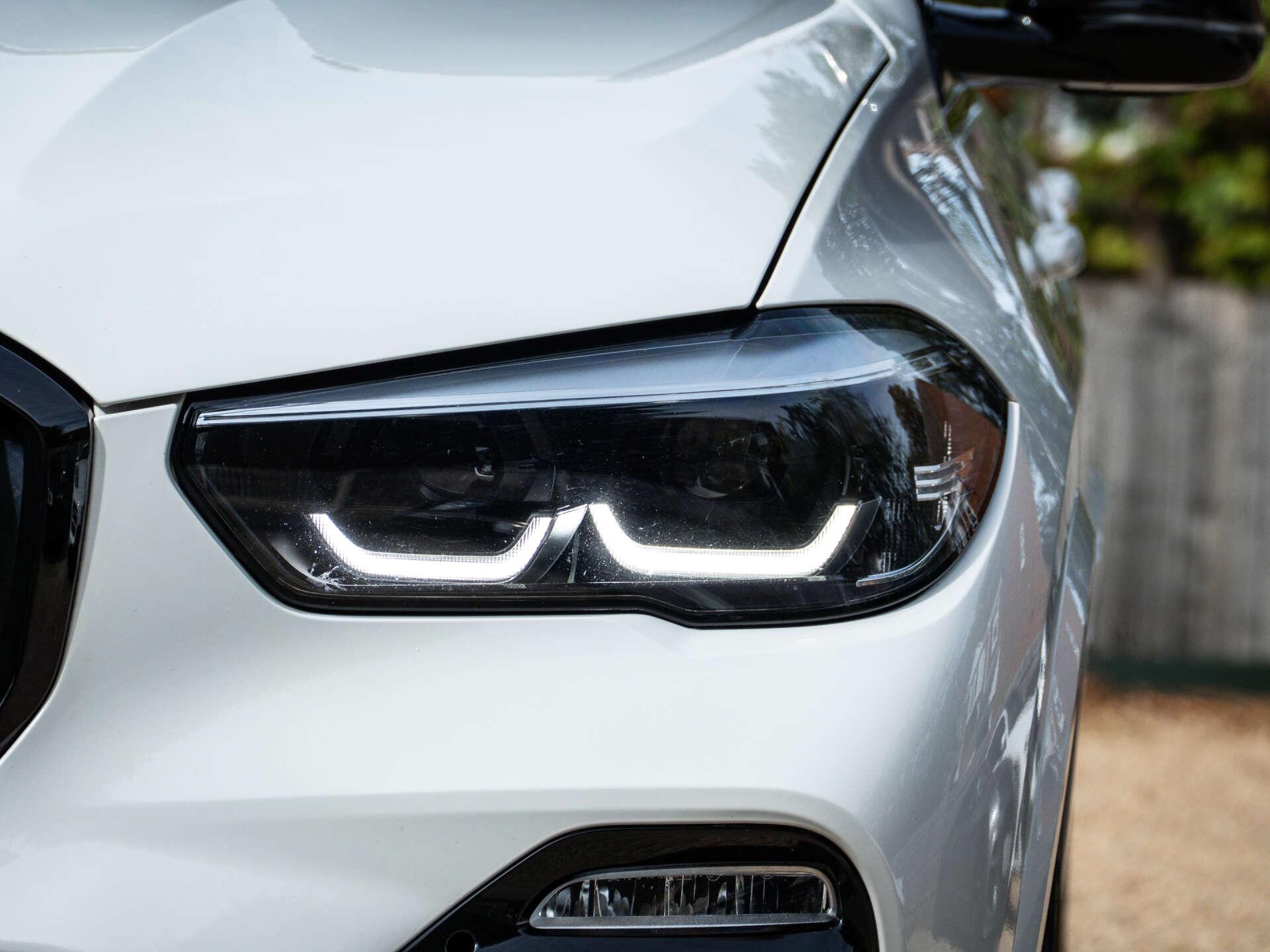 BMW X5 view 11