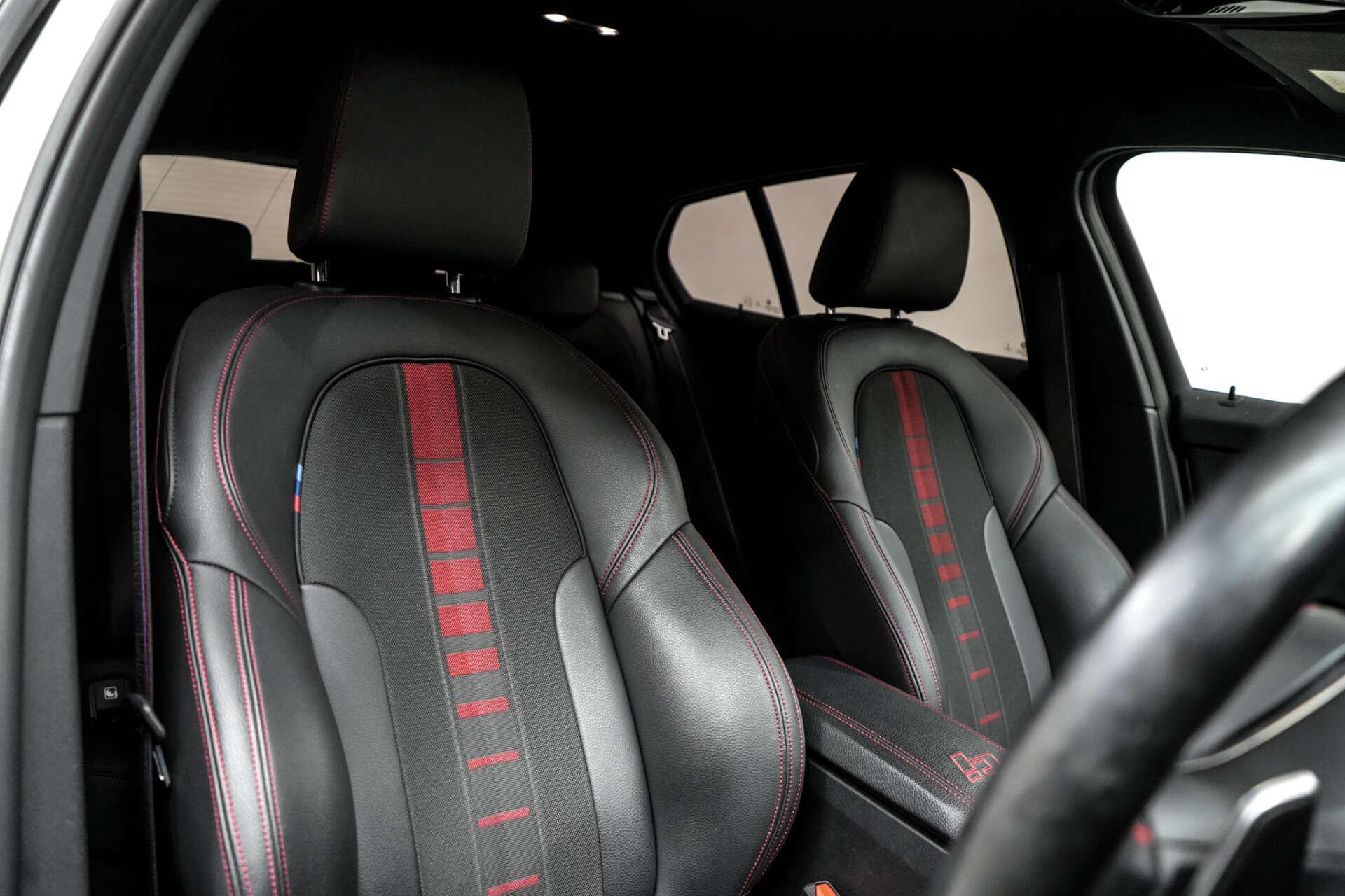BMW 1 Series view 12