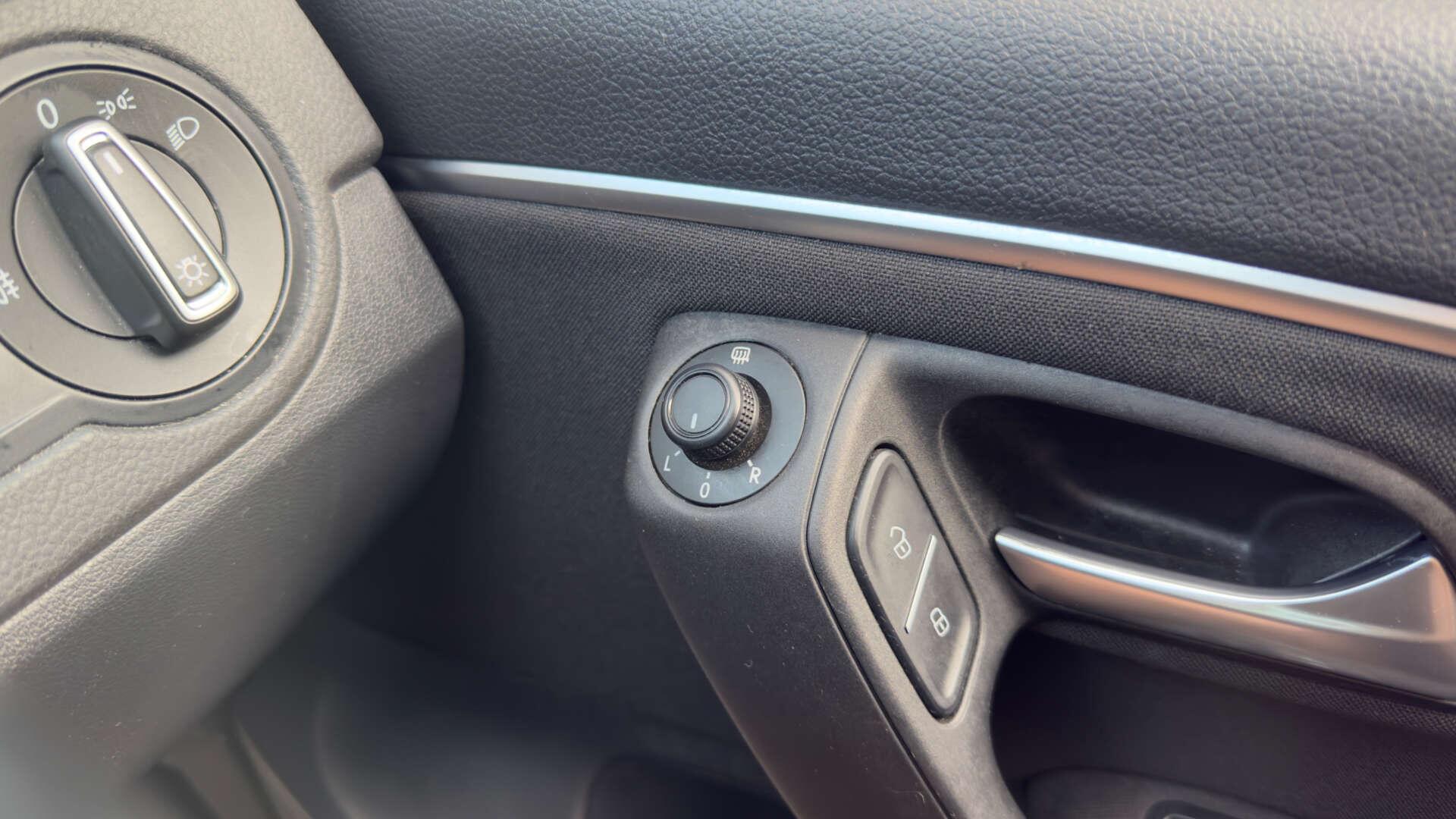Volkswagen Polo view 20