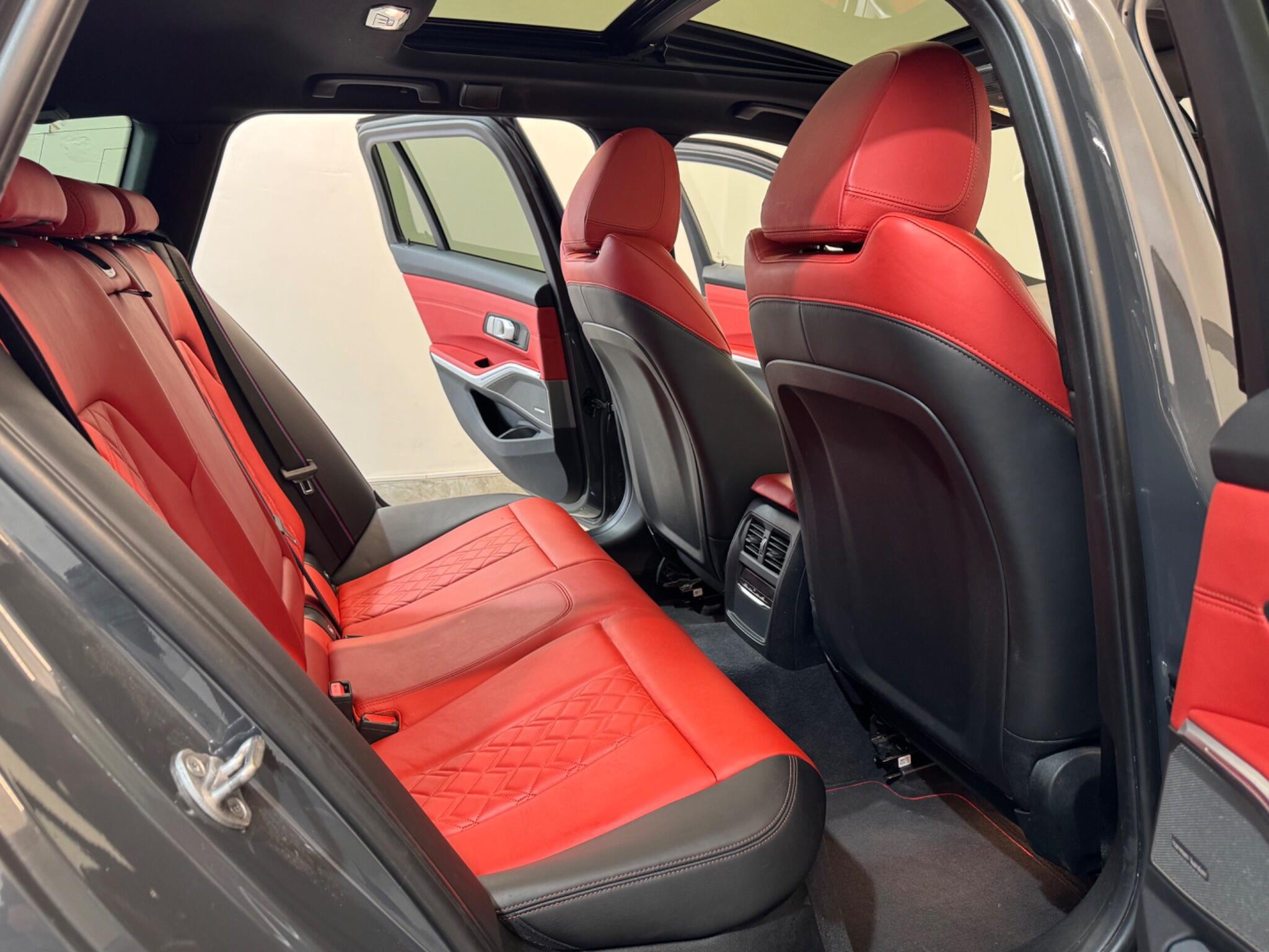 BMW 3 Series view 50