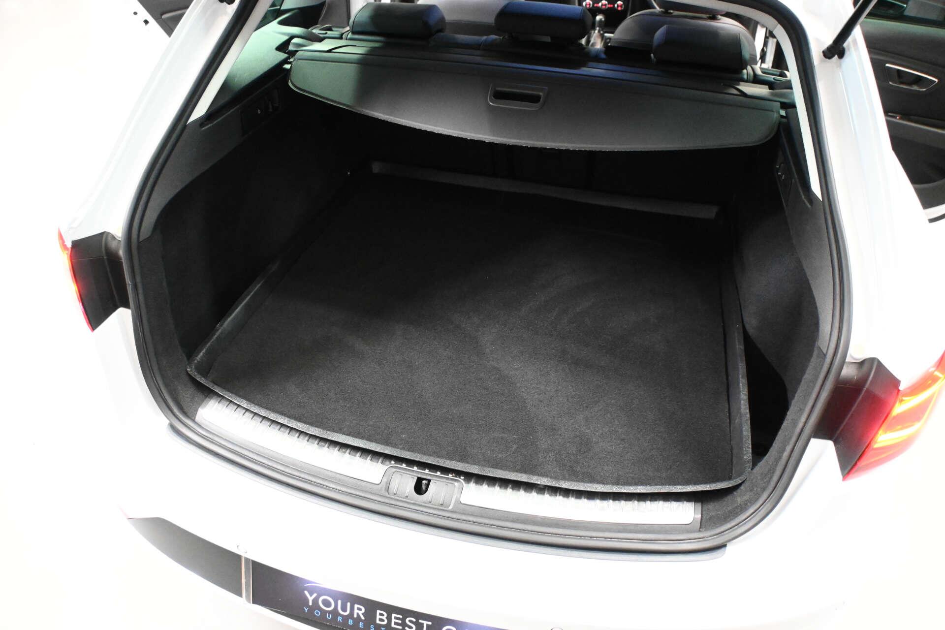 Seat Leon view 55