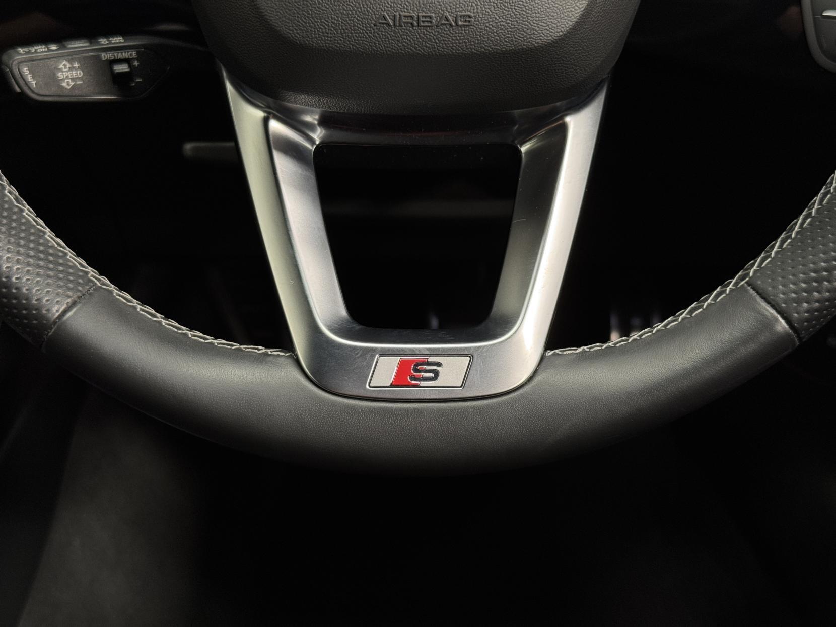 Audi A4 Avant view 40