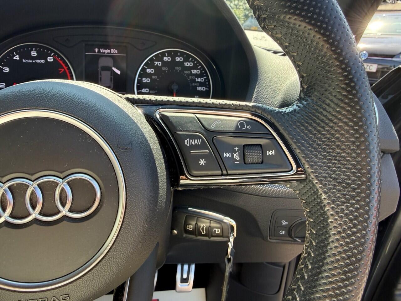 Audi Q2 view 21