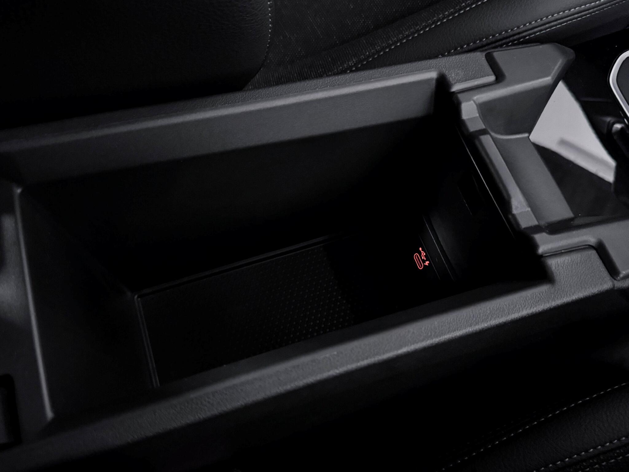 BMW 2 Series view 27