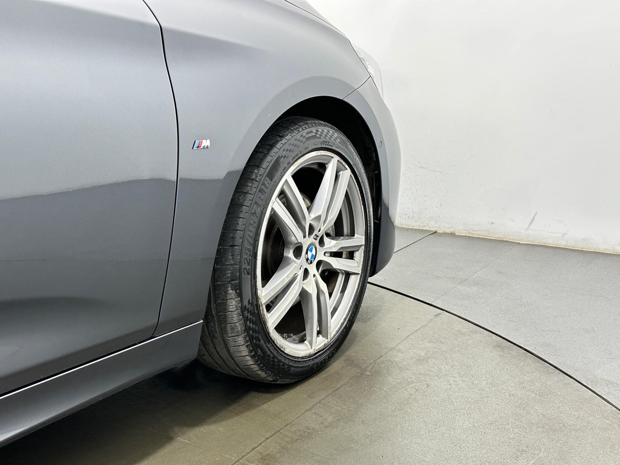 BMW 2 Series view 51