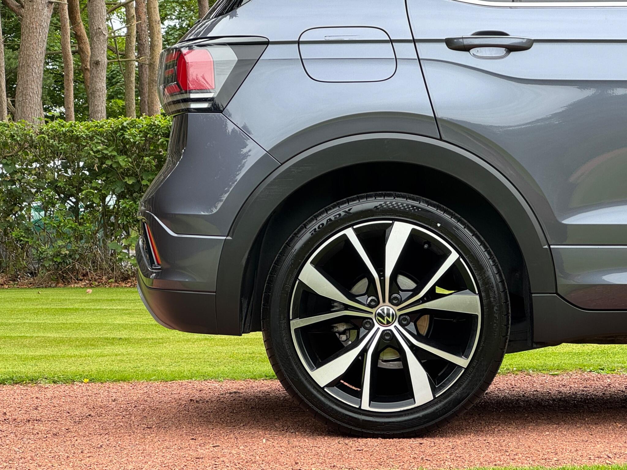 Volkswagen T-Cross view 23