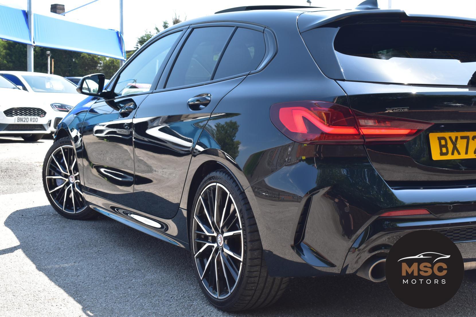 BMW 1 Series view 29