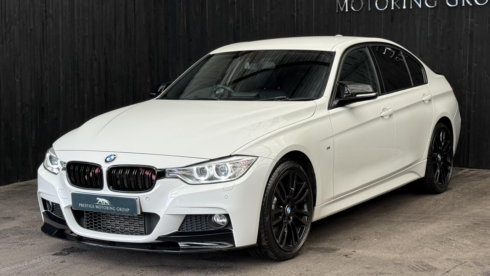 BMW 3 Series view 5