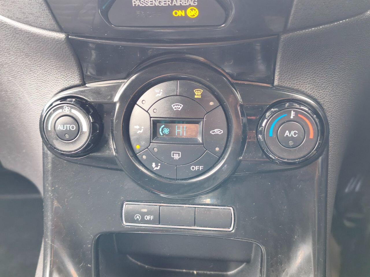 Ford Fiesta view 24