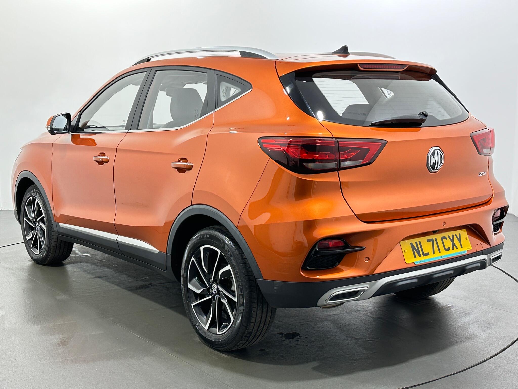 MG ZS view 6