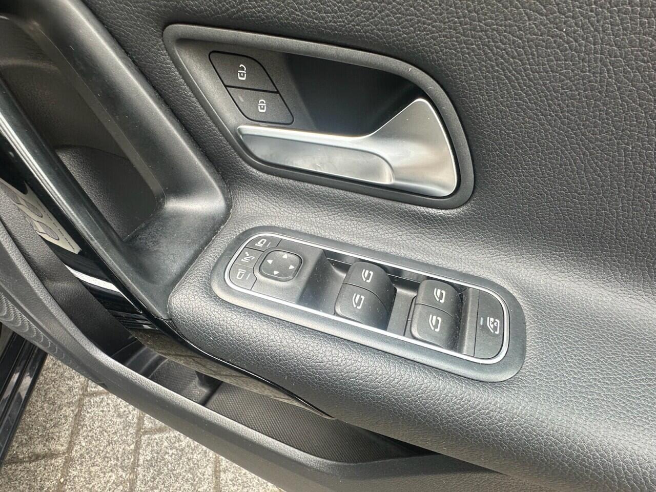 Mercedes-Benz A-Class view 24