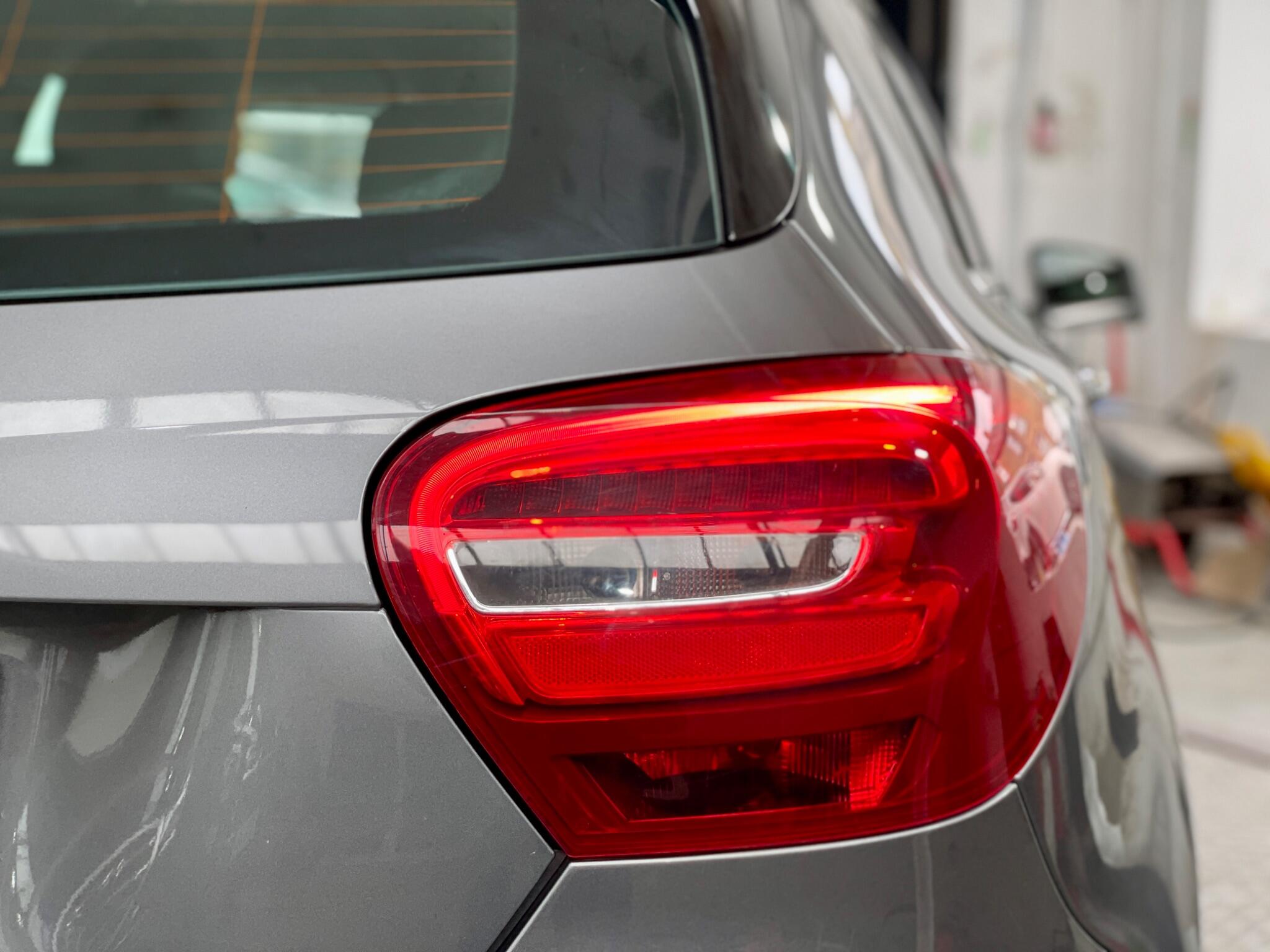Mercedes-Benz A-Class view 21