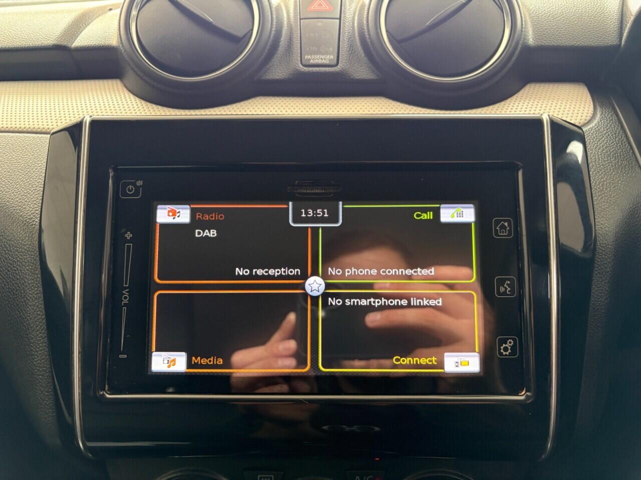 Suzuki Swift view 17