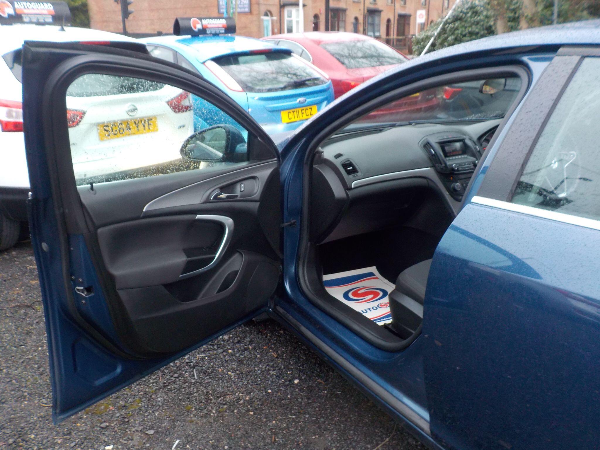 Vauxhall Insignia 1.6 CDTi ecoFLEX Design Euro 6 (s/s) 5dr