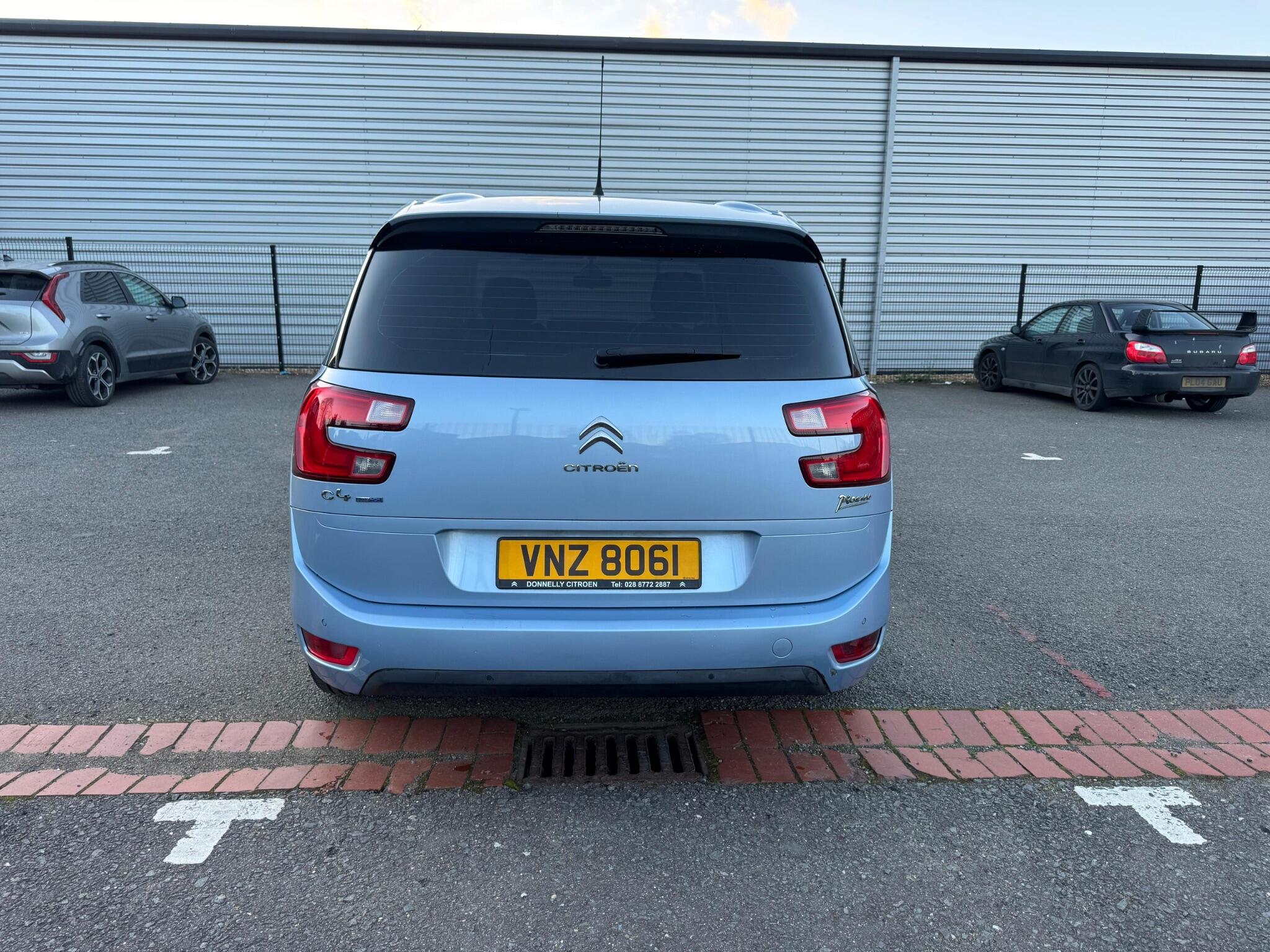Citroen Grand C4 Picasso view 33