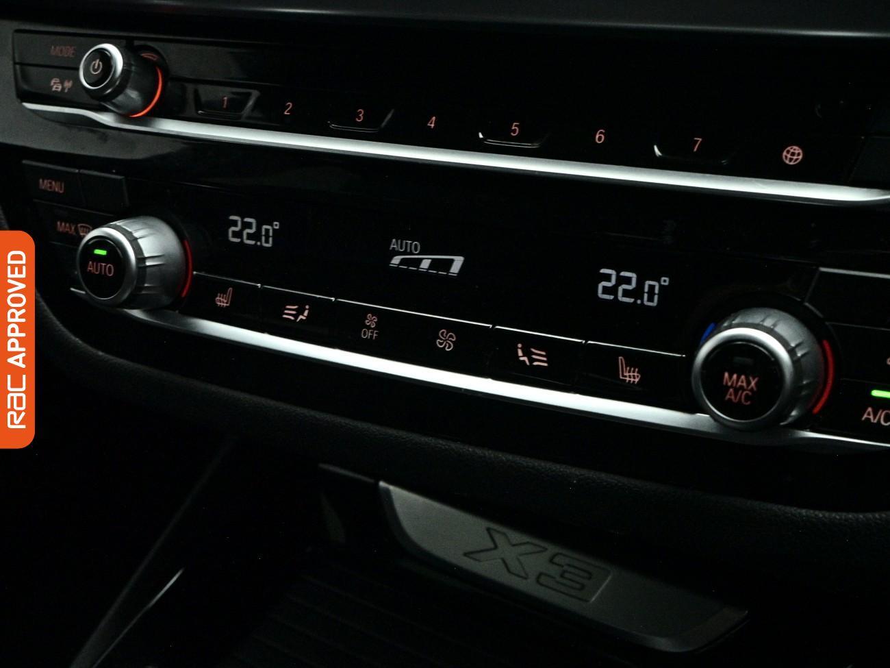 BMW X3 view 19