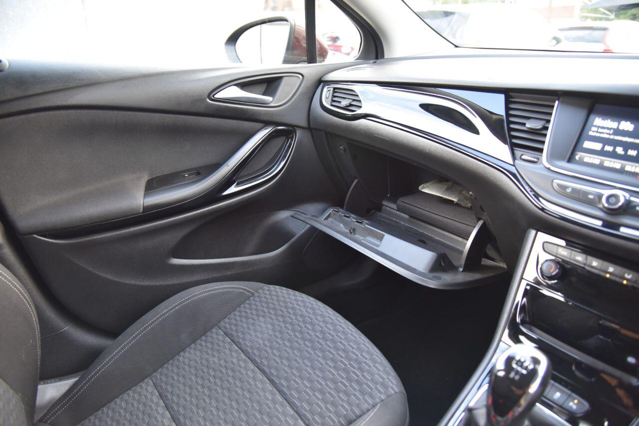 Vauxhall Astra view 40