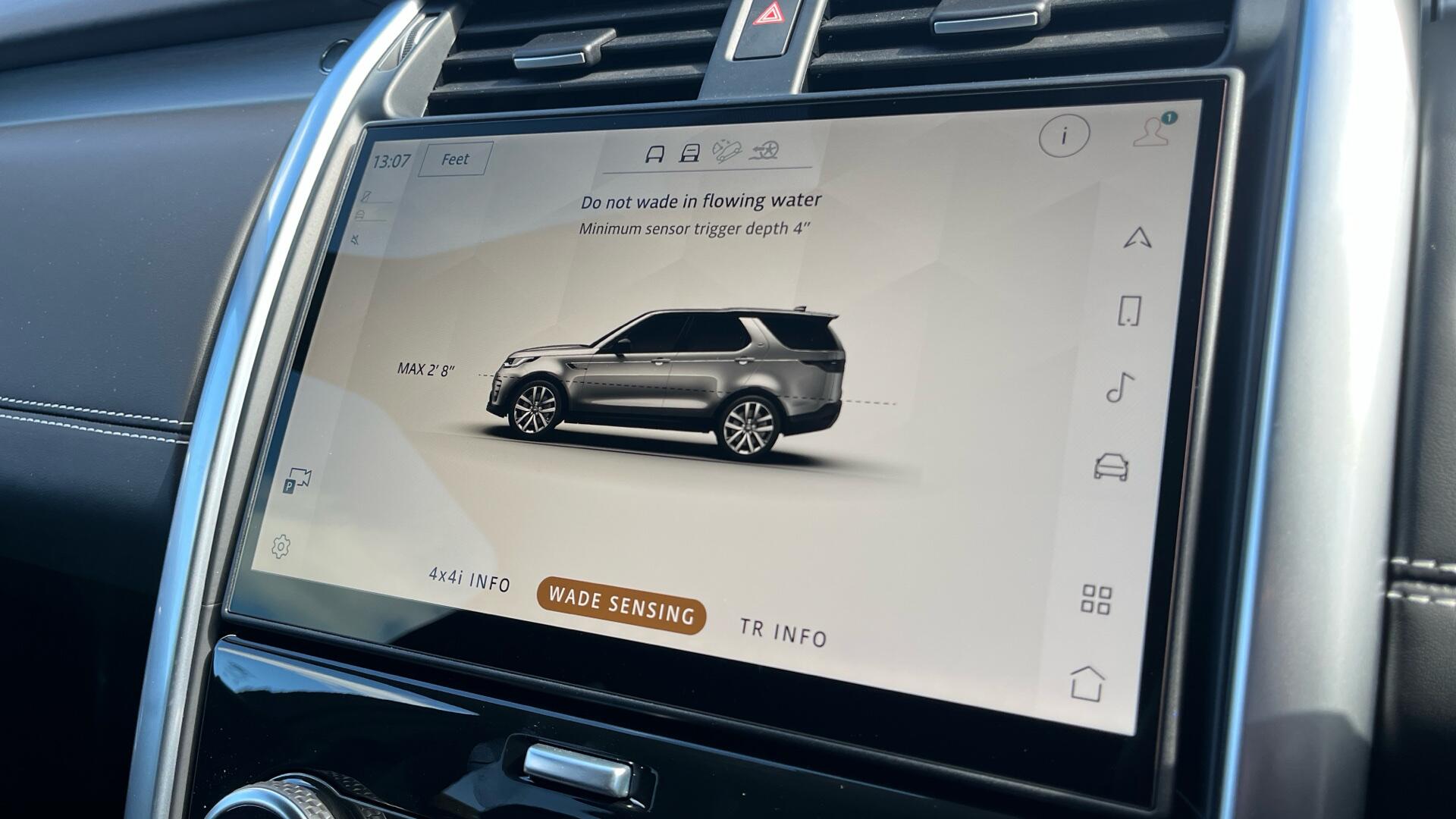 Land Rover Discovery view 66
