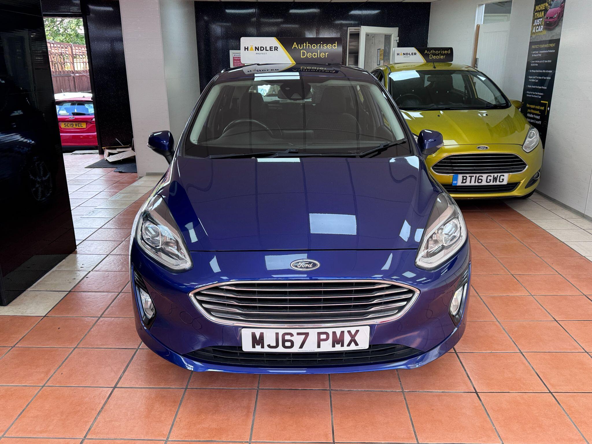 2017 Ford Fiesta image 4