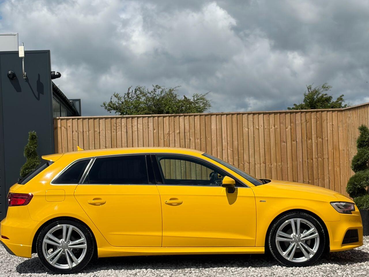 Audi A3 view 8