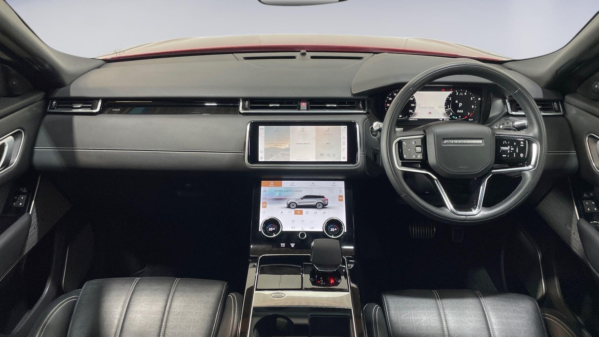 Land Rover Range Rover Velar view 9