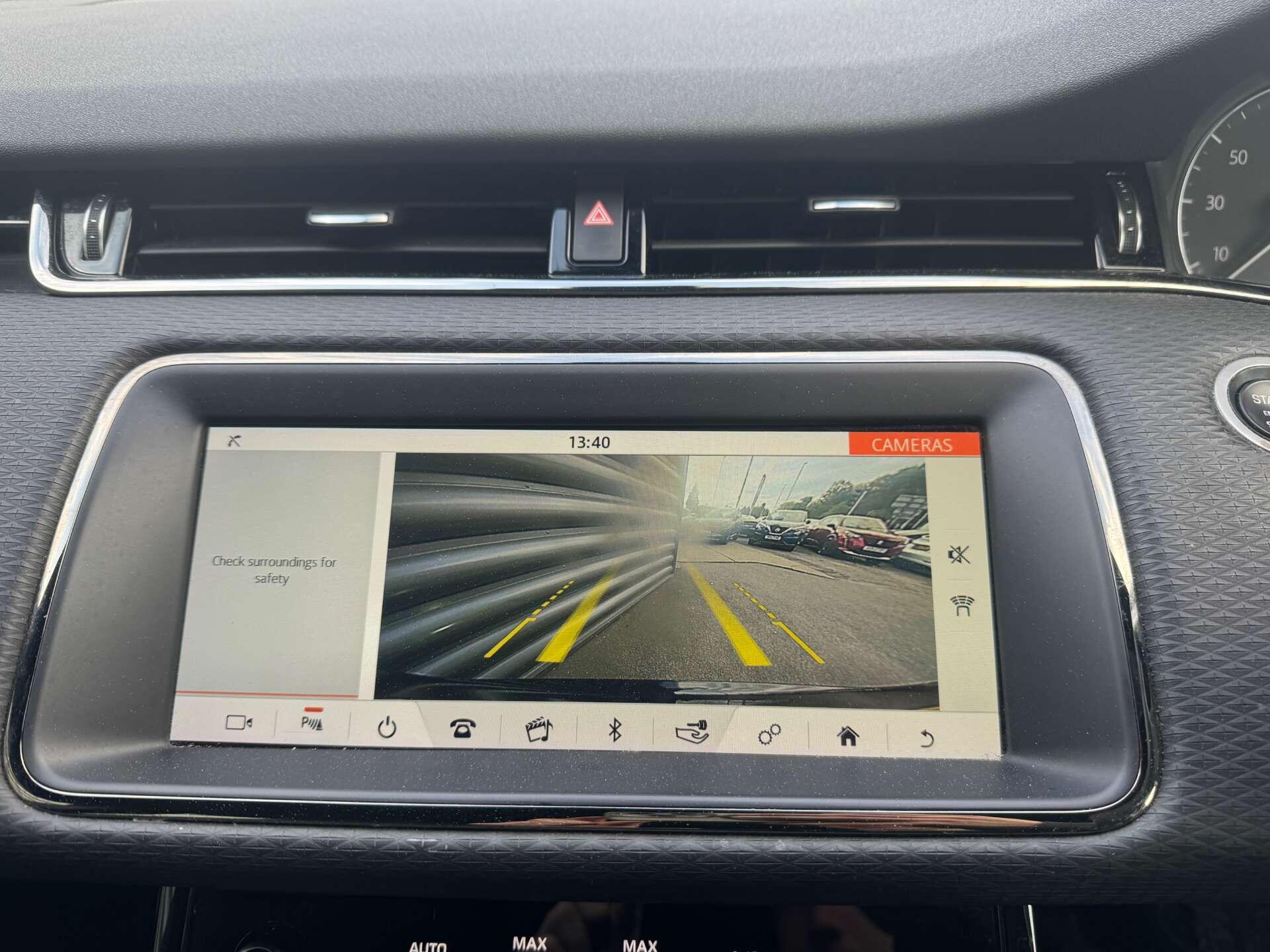 Land Rover Range Rover Evoque view 21
