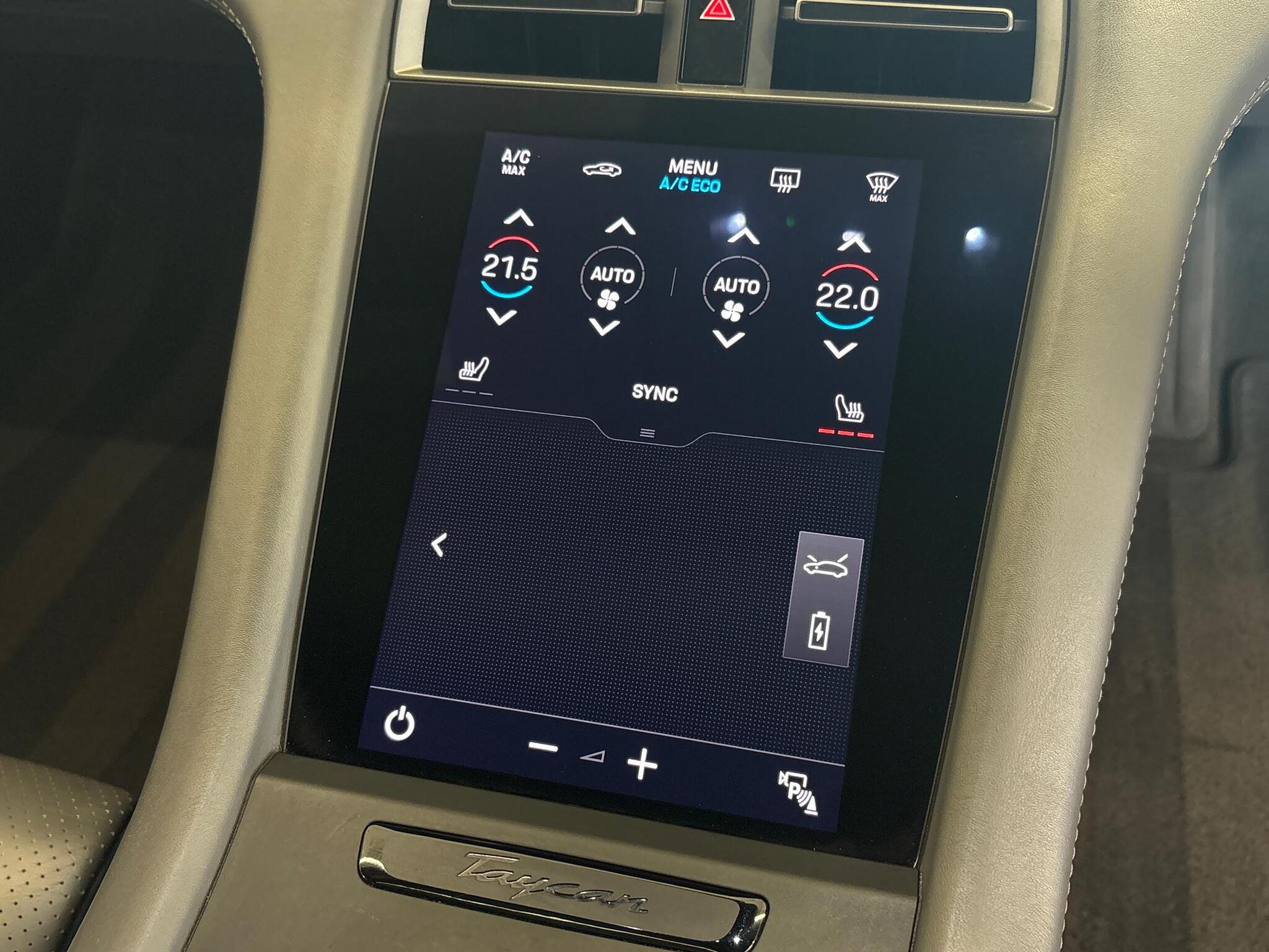 Porsche Taycan view 41