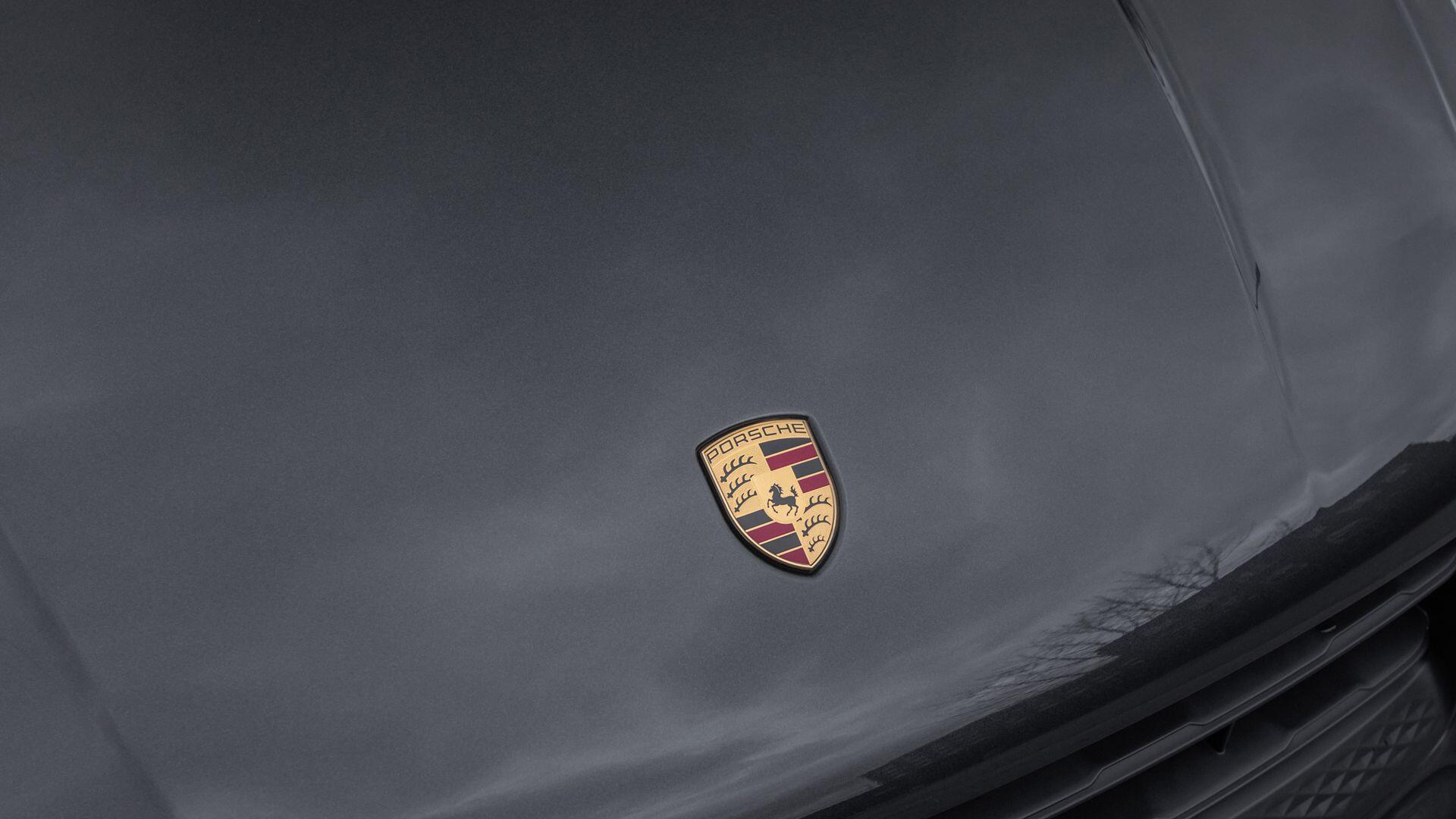 Porsche Macan view 37